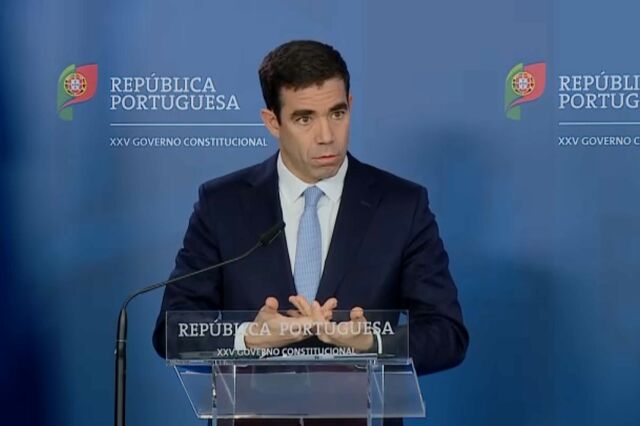 Leitão Amaro diz que Governo não pode “passar cheques a nenhuma empresa em concreto” para garantir a coesão territorial 