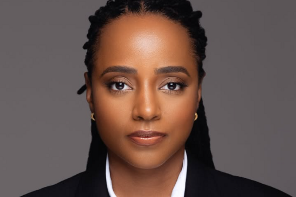 A deputada Eva Cruzeiro, do PS, teve a sua assinatura adulterada numa reunião de comissão