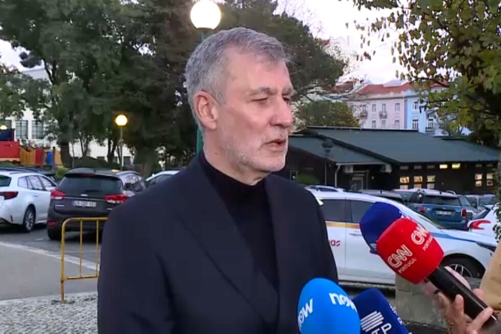 Gouveia e Melo respondeu às acusações de Marques Mendes