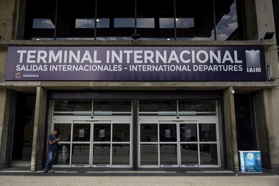 Aeroporto de Caracas sem movimento nas partidas internacionais
