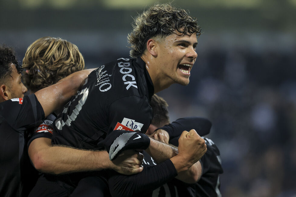 Maxi Araujo festeja golo do Sporting frente ao Vitória de Guimarães