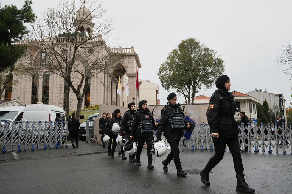Turquia detém suspeitos do Estado Islâmico, com planos de ataques em festividades