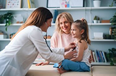 Cuidar da saúde não deve ser um luxo: a solução para reduzir as despesas de saúde da família