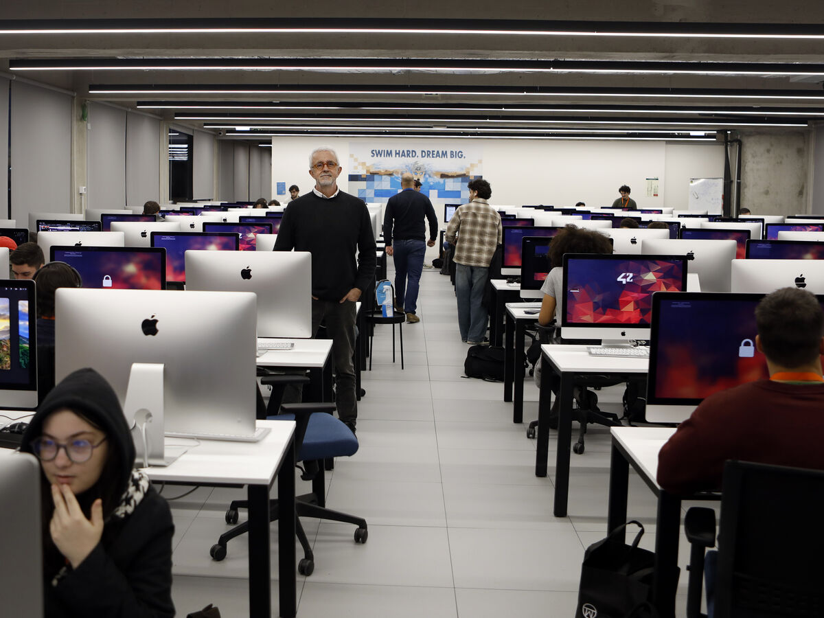 Novos modelos de ensino, onde não há toque de entrada