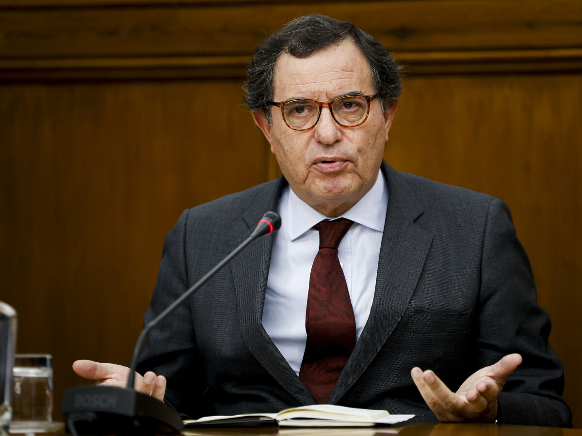 Indiscretos: ministro nomeou dentista para gabinete