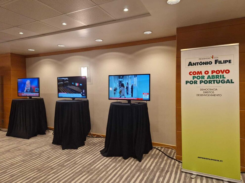 António Filipe: 'Com o povo, por abril, por Portugal'