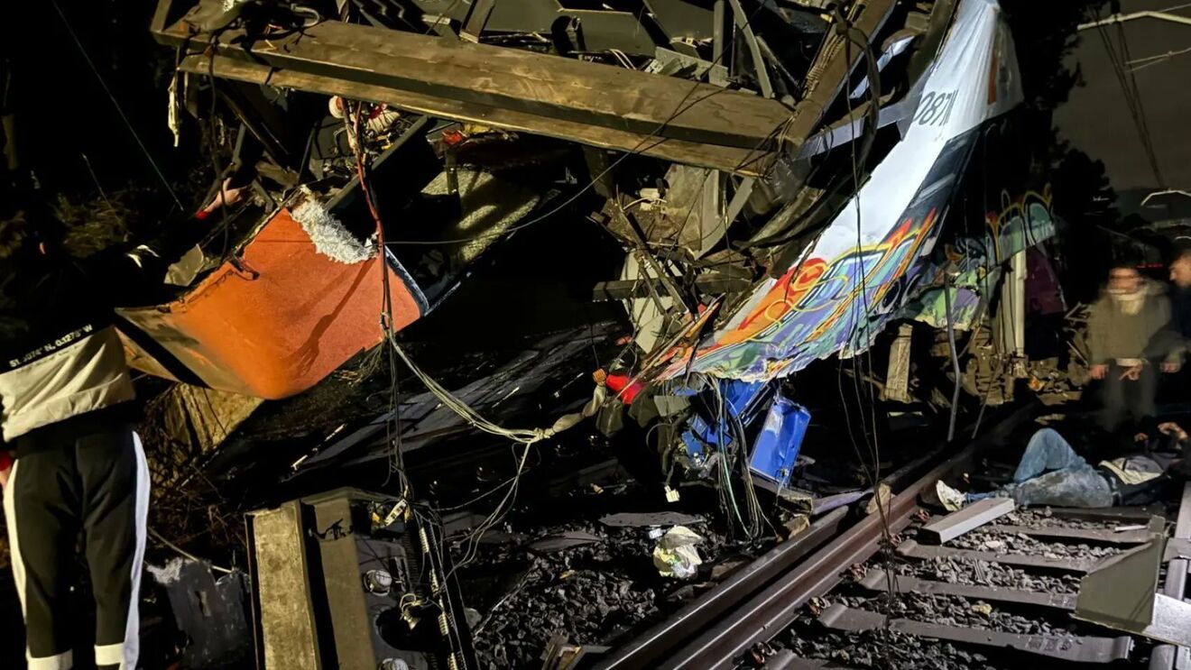 Descarrilamento de comboio em Barcelona