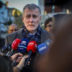 Campanha presidencial arranca no domingo com recorde de 11 candidatos