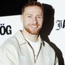 Estrela da Amadora contrata médio sueco Kevin Höög Jansson até 2028