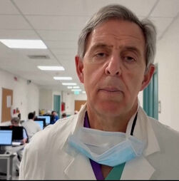 “Um dos jovens tem queimaduras mais profundas e extensas”: três vítimas de incêndio em estância suíça tratadas em Itália   