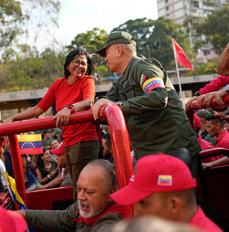 Venezuela: Presidente interina cria comissão para libertação de Maduro