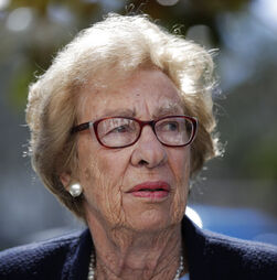 Eva Schloss sobrevivente do Holocausto e meia-irmã de Anne Frank morreu aos 96 anos