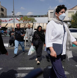 O que se sabe sobre os protestos no Irão contra o aumento da inflação que já fizeram 20 mortos