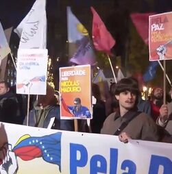 Manifestantes em Lisboa protestam contra intervenção dos EUA na Venezuela