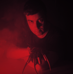 André Murraças estreia 'O meu amigo Freddy Krueger' no Teatro S. Luiz em fevereiro