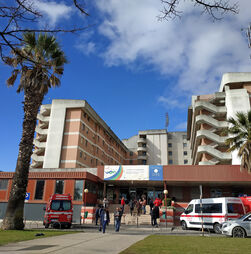 Hospital de Almada realizou100 cirurgias robóticas em 2025