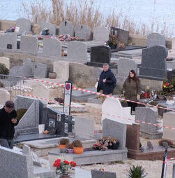 Multidão reúne-se em Saint-Tropez no último adeus a Brigitte Bardot