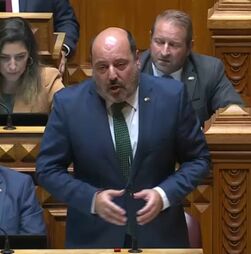 “Esta ministra tem sete vidas no Governo”, diz Pedro Pinto sobre Ana Paula Martins 