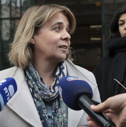 Catarina Martins diz que encontro entre Seguro e Santana Lopes mostra que é de um campo diferente 