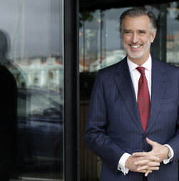 Cotrim Figueiredo diz que ameaças dos EUA à Gronelândia podem ser 'sentença de morte' da NATO