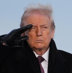 'Ajuda está a caminho': Trump deixa mensagem a protestantes no Irão