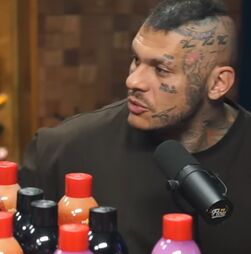 O que é a bebida alcóolica com 'sabor energético' que está a fazer furor nas redes sociais?