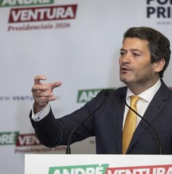 André Ventura tentará 'mobilização integral da direita' e testa liderança deste campo político