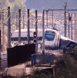 Governo garante que os dois portugueses envolvidos no acidente em Espanha estão bem