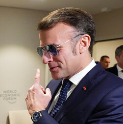 França pede exercícios militares da NATO na Gronelândia e diz estar 'pronta para contribuir'