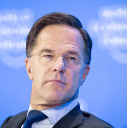 Rutte garante que não discutiu com Trump soberania da Gronelândia