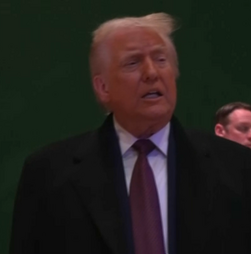 Trump ameaça Canadá com 'direitos aduaneiros de 100%' se houver acordo comercial com a China