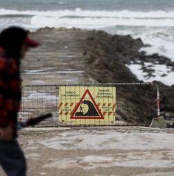 Mau tempo: Proteção Civil registou 892 ocorrências ao longo de sexta-feira