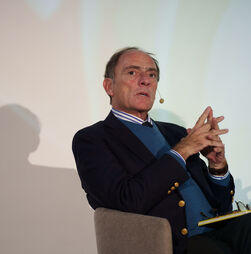 Ventura considera apoio de Portas a Seguro 'um pouco surpreendente'