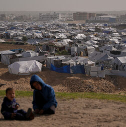 Médio Oriente: Associação critica 11º adiamento de autorização para acesso de jornalistas a Gaza
