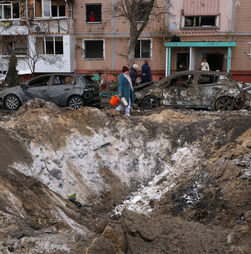 Ucrânia: Ataque aéreo russo causa três mortos na região de Zaporijia