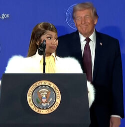 Rapper Nicki Minaj diz que é a “fã n.º 1” de Donald Trump