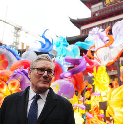 Starmer chega a Xangai para reforçar oportunidades de negócios do Reino Unido