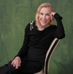 Morreu Catherine O'Hara, icónica atriz de 'Sozinho em Casa', 'Beetlejuice' e 'Schitt’s Creek'