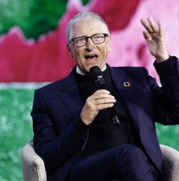 Ficheiros Epstein: Bill Gates quis dar antibióticos à mulher após apanhar DST 'de raparigas russas'