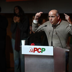 Presidenciais: Paulo Raimundo apela 'ao voto necessário' em António José Seguro 