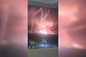 Vídeo mostra explosões em Caracas durante ataque dos EUA