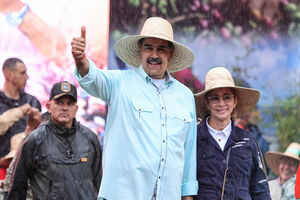Maduro e Cilia Flores em dezembro deste ano num evento público em Caracas