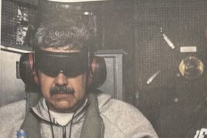 Revelada a primeira imagem de Nicolás Maduro após ser capturado pelos EUA