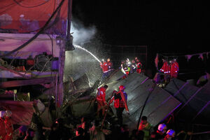 Equipes de resgate atuam em áreas atingidas por ataques entre Israel e Líbano