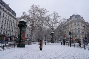 Nevões em França provocam mortes e afetam a circulação nas estradas