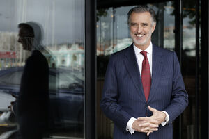 Cotrim Figueiredo comenta ameaças dos EUA à Gronelândia e o futuro da NATO