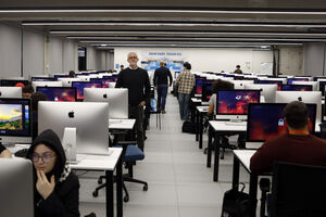 Na escola 42, de Pedro Santa Clara, não existe a figura clássica do professor