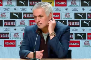 José Mourinho depois da derrota no Dragão: "Desistir? Nunca!"