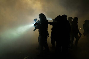 Minneapolis a ferro e fogo após mais um tiroteio a envolver imigrantes 