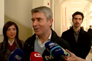 José Luís Carneiro: “Todos os que amam a democracia e que defendem a constituição não podem ficar em casa”